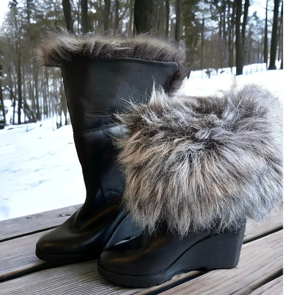 Sorel Shoes - Sorel Park City fold over wedge boots size 7